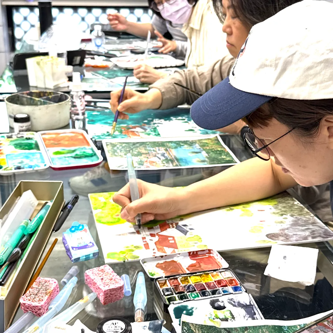 使用 Mission 沉澱色水彩顏料表現風景層次，展示不透明水彩特有的自然顆粒肌理。